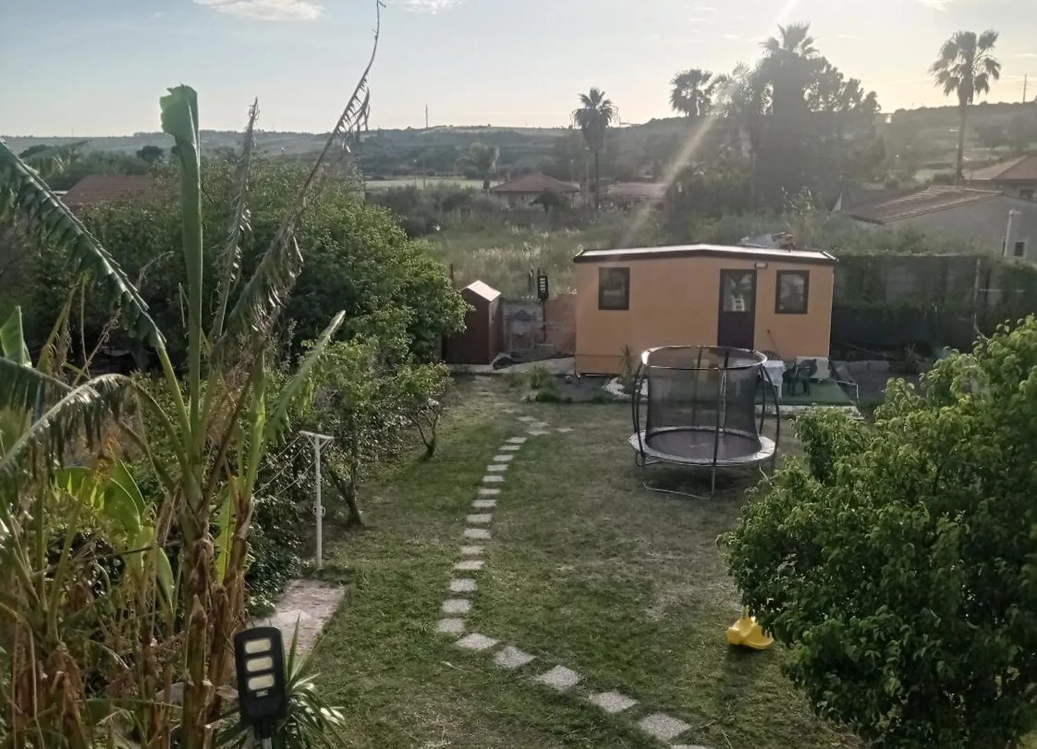 Villa Mirko Vaccarizzo-Delfino 0*,  Włochy